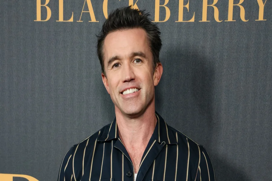 rob mcelhenney age