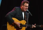 vince gill net worth