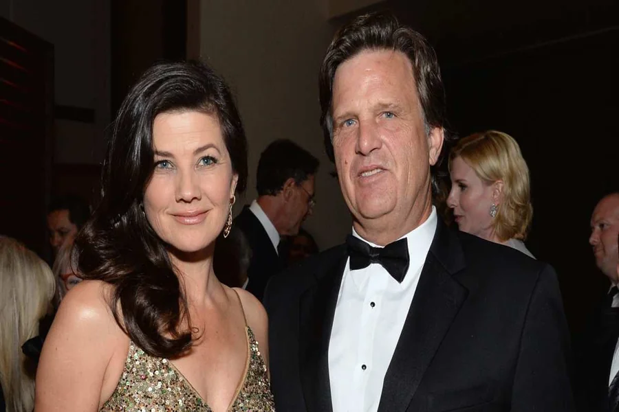 Daphne Zuniga Husband